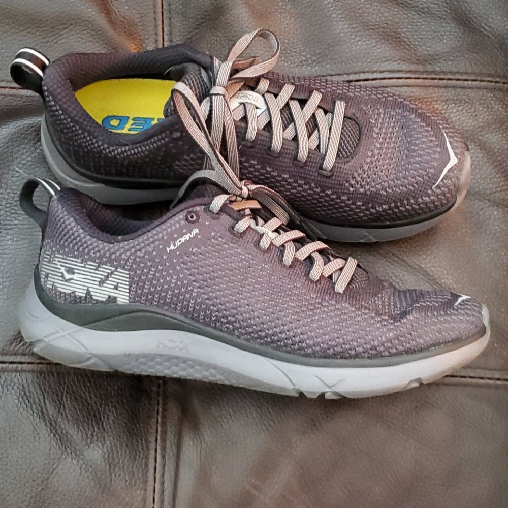 Hoka Hupana